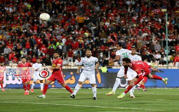 پنالتی پرسپولیس مقابل آلومینیوم اشتباه بود!