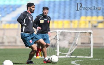مدافع پرسپولیس دوباره در رادار تراکتور قرار گرفت