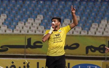 پاسخ سپاهان به پرسپولیس؛ مغانلو بی مغانلو/ معاوضه هم نمی‌کنیم!