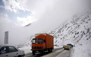 رانندگان بدون زنجیر چرخ در محورهای کوهستانی ایلام تردد نکنند