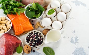 خوردن این غذاها خوش اخلاقتان می کند