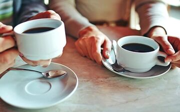 
بهترین زمان نوشیدن قهوه برای مبتلایان به کبدچرب