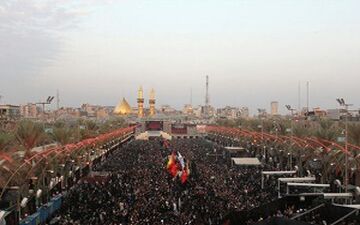 حال و هوای زائرین در غروب اربعین کربلا 