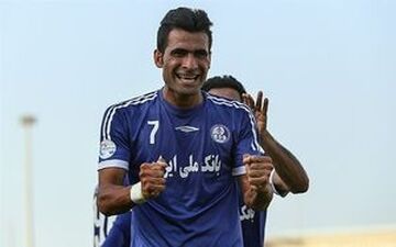 شکار بزرگ استقلال از فصل نقل و انتقالات