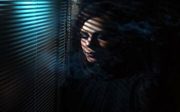 بی‌آبرویی در فضای مجازی؛ رقیب عشقی دست به نقشه شیطانی زد