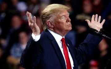 دونالد ترامپ زیر حرف خود زد!