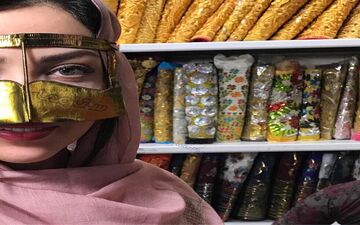 عکس / خانم بازیگر در بندرعباس، با ظاهرى جالب