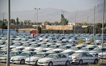 آخرین قیمت خودروهای مختلف در بازار آزاد پنجشنبه ۴ تیر ماه +جدول