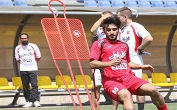  پیام تهدید بازیکن جدید پرسپولیس به کادر فنی