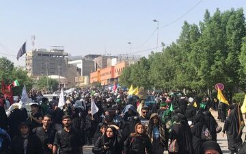 خدمت رسانی به زائرین توسط ١۶٠٠ نفر از مردم تهران