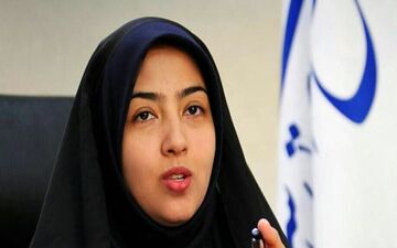 سعیدی: باید با تدبیر در هزینه‌کرد ارز دولتی جلوی مال‌اندوزی عده‌ای خاص گرفته شود