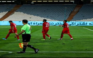 کالدرون با تصمیمات عجیب به پرسپولیس صدمه می‌زند