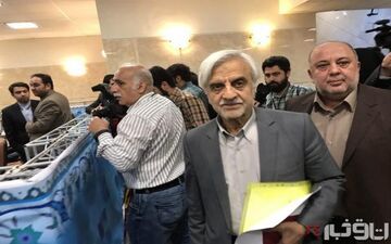سید مصطفی هاشمی طبا ثبت نام کرد + عکس