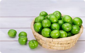 گوجه سبز برای چه کسانی مضر است؟