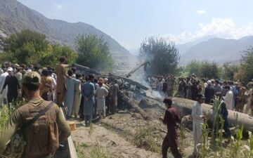 سقوط بالگرد ارتش در کشمیر پاکستان؛ همه سرنشینان کشته شدند