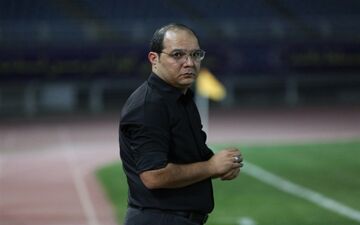 محمد ربیعی از سرمربیگری ذوب آهن استعفاء داد