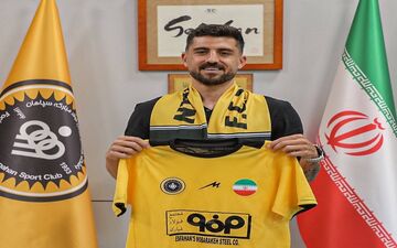 قاتل پرسپولیس به سپاهان پیوست+عکس