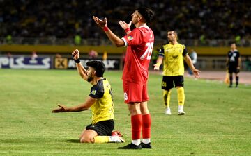 ستاره سهیل در نیمکره راست پرسپولیس!