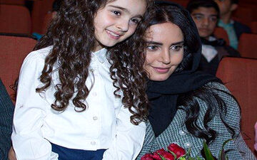 الناز شاکردوست در خیریه