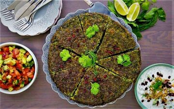 طرز تهیه  کوکو سبزی در فر| رژیم دارها بخونن!