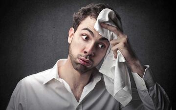 راه های جلوگیری از عرق سوز شدن