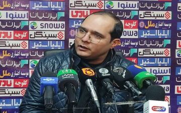 ربیعی: شکست مقابل آلومینیوم تقصیر من است/ از هواداران ذوب آهن عذرخواهی می کنم