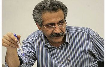 نویسنده سرشناس درگذشت