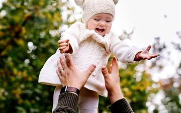 پرتاب به هوا؛ بازی‌ای پرریسک برای کودکان