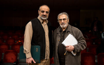 کنسرت محمد اصفهانی را زنده از رادیو دنبال کنید