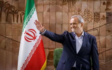 توانایی، دانایی و خلاقیت جوانان، پایه اصلی پیشرفت ایران است