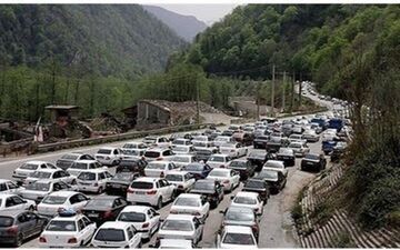 ترافیک در محورهای شمالی پرحجم است/ احتمال یک‌طرفه شدن جاده چالوس