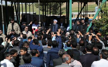  روحانی دستور رفع سریع مشکلات زلزله زدگان کرمانشاه را صادر کرد