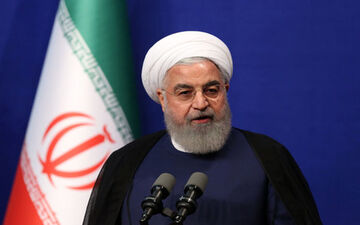 روحانی: با استفاده از فرصت گرامیداشت هفته دولت مردم را از خدمات دولت آگاه کنید