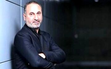 تیپ و ظاهر حمید فرخ نژاد در یک بنای تاریخی کاشان (عکس)