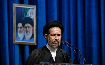 ابوترابی‌فرد: راهپیمایی مردم عراق یوم‌الله دیگری است
