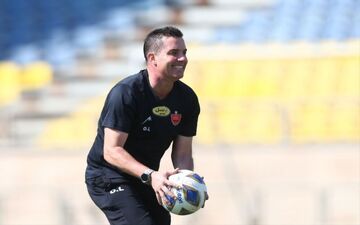 مهلت ۱۰ روزه به اوسمار توسط پرسپولیس