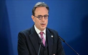 نخست وزیر بلژیک: آمریکا قوی‌تر است اما شرافت ما فروشی نیست