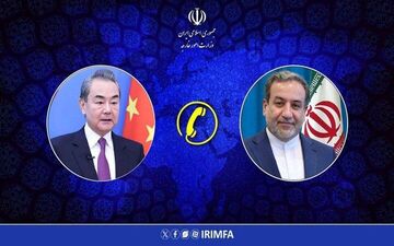  گفت‌و‌گوی عراقچی با وانگ یی درباره توافق ایران و آمریکا/ مسئولیت اجرای کامل مفاد تفاهم‌نامه با آمریکا است 