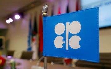 تقاضا برای نفت در سال 2020 بیش از پیش بینی قبلی کاهش می یابد