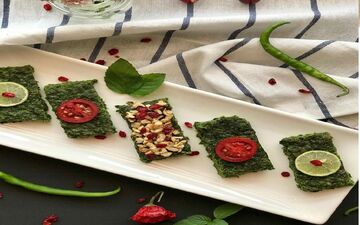 چطور کوکو سبزی ترد و پف‌دار درست کنیم؟