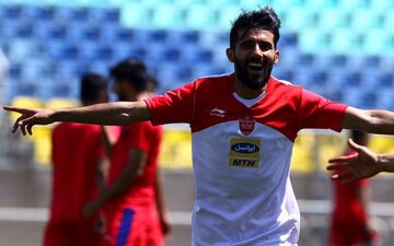 عکس| این بازیکن رسما به پرسپولیس پیام داد/ چراغ سبز هافبک محبوب برانکو برای بازگشت