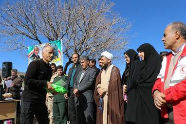برگزاری همایش کوهپیمایی خانوادگی یادواره عادل الیاسی در گهواره 
