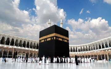 
حاجی کرمانشاهی در سرزمین وحی دعوت حق را لبیک گفت