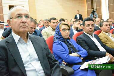 همایش سرایه گذاری مدیریت شهری کرمانشاه در هتل پارسیان 