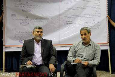 تجمع اهالی روستای ده‌کبود در بیت امام جمعه کرمانشاه و پیگیری  دکتر علیرضا شهرستانی به روایت تصویر