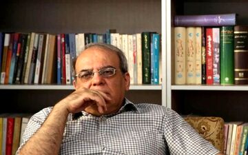  عباس عبدی: اینترنت در افزایش رفاه موثر است؛ حالا باز هم فیلتر کنید 