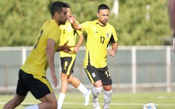 پاسخ رد ستاره سرشناس به آبی ها