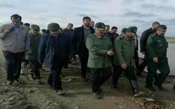 سردار جعفری از مناطق سیل‌زده مازندران بازدید کرد