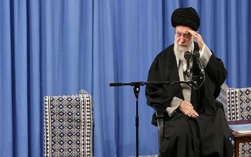ابلاغ سلام و محبت مقام معظم رهبری به کارکنان ارتش