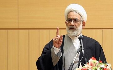 دادستان کل کشور:
مشکلات اقتصادی با شعار حل نمی شود